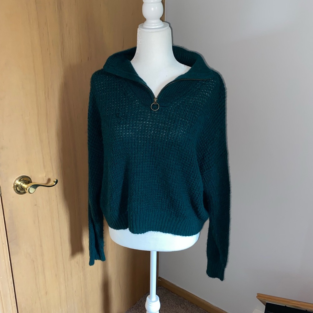 Green fall sweater